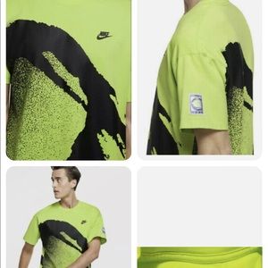 Mens Never worn Nike Challenge Court Tee